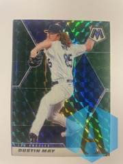 2021 Panini Mosaic #35 Dustin May Green Camo Prizm LA Dodgers